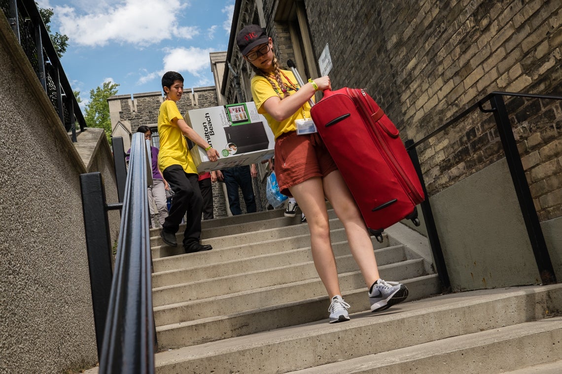 Movein day in photos Firstyear students make themselves at home at U